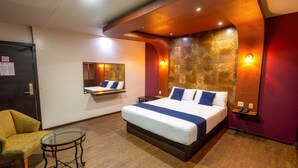Phòng Deluxe, 1 giường cỡ king | Truy cập Internet không dây miễn phí, bộ trải giường