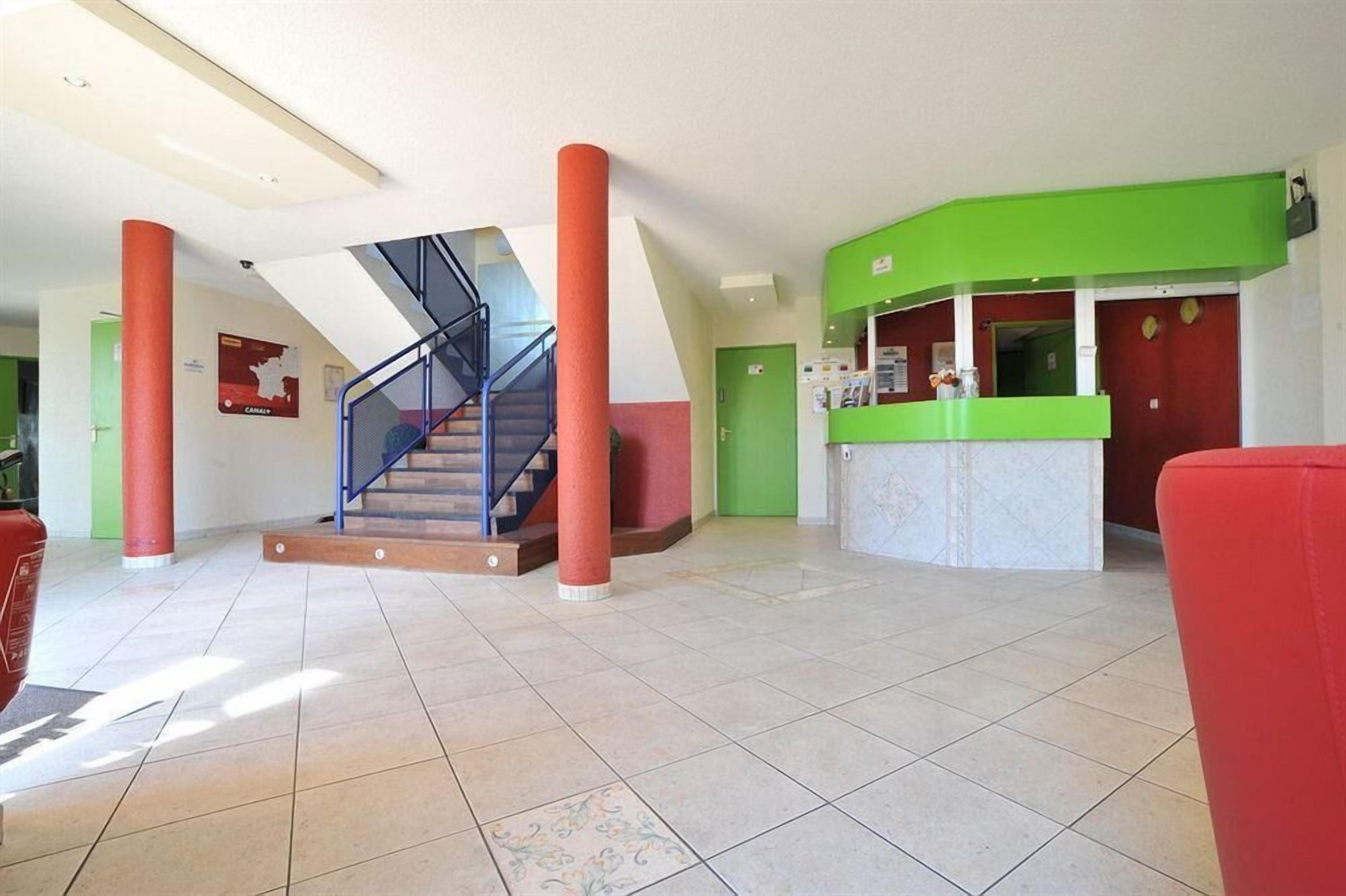 Hall
