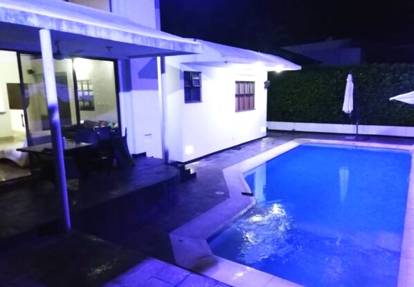 Outdoor pool - Quinta en Condominio Campestre el Peñon Girardot (Girardot)