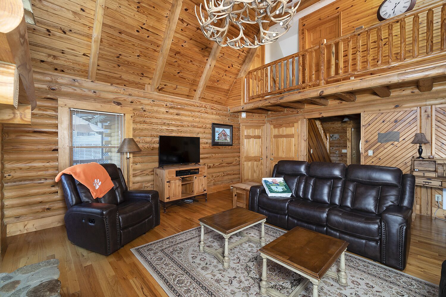 Waterfront Log Cabin on Lake Keowee
