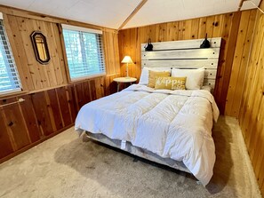 7 bedrooms, free WiFi, bed sheets