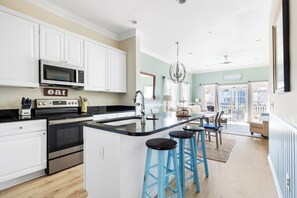 Fridge, microwave, oven, stovetop - 93 Waters Edge - Townhome - Pool (Folly Beach)