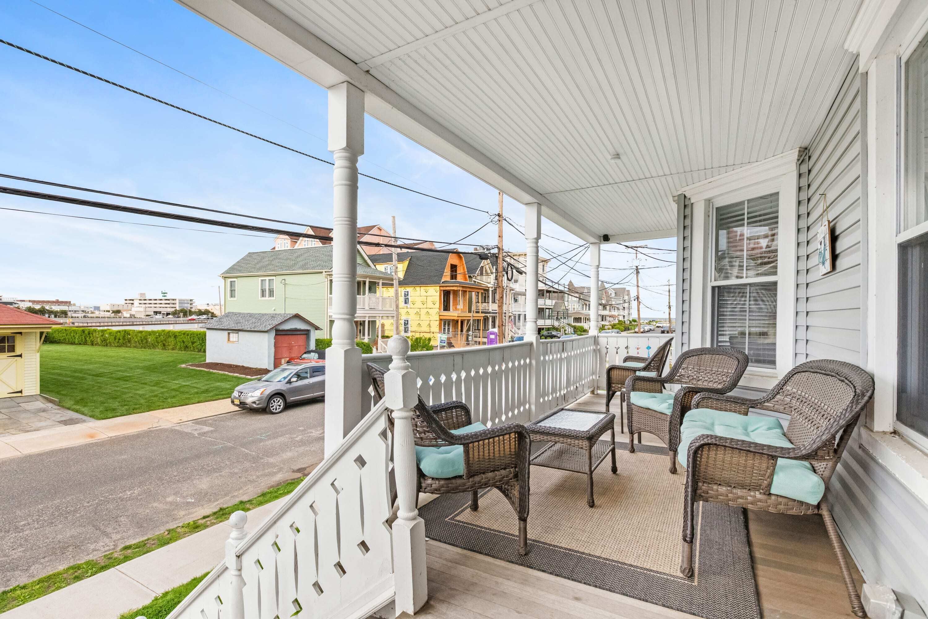 The Melrose, 2B- Private Bed & Bath