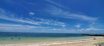 Paradise in Key Colony with Cabana Beach Access