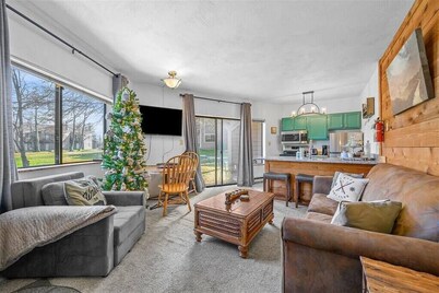 Cozy Mountain Retreat