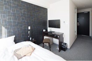 1 chambre, bureau, fer et planche à repasser, Wi-Fi gratuit