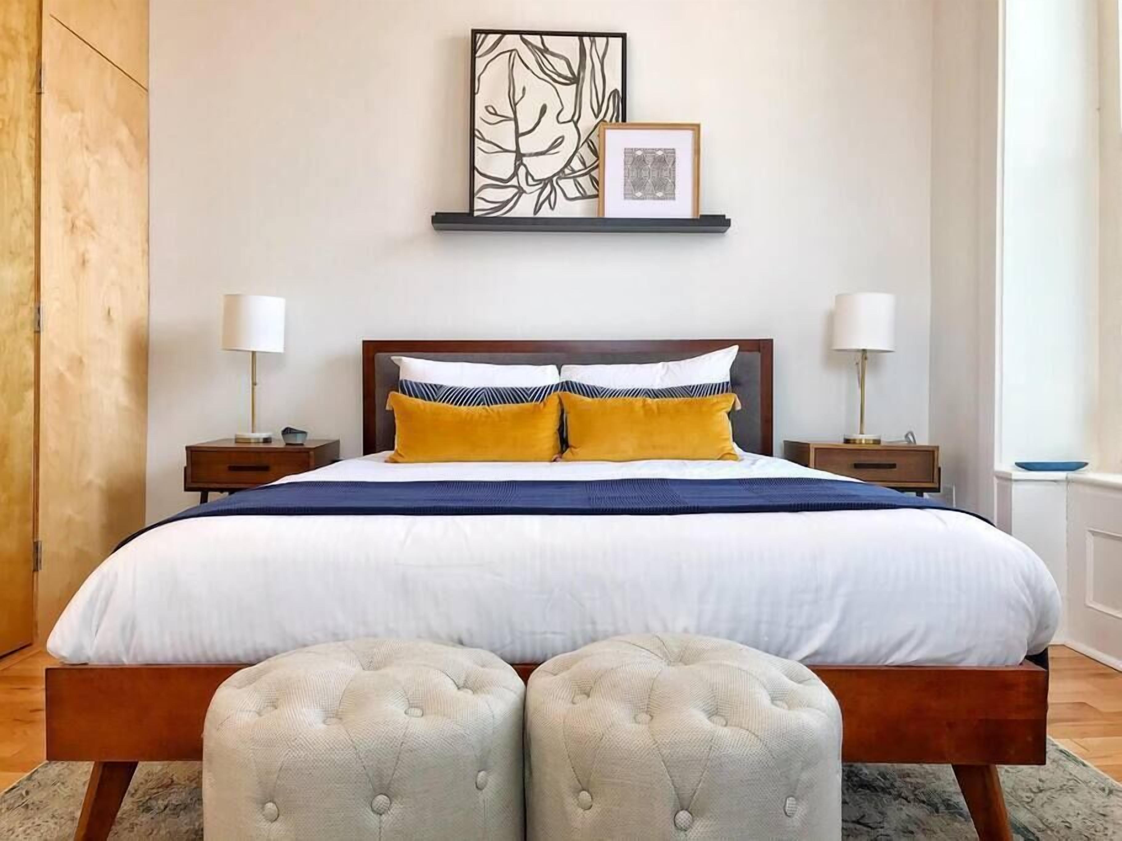 #301 · Yale area-beautiful large studio w/natural light #301