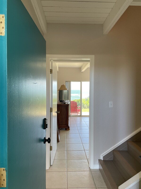 Interior - Oceanfront 3-story luxury 3-bedroom 2-bath with direct access to pristine beach (Melbourne Beach)