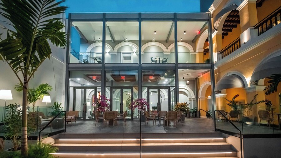 パラシオ プロビンシャル サン フアン、キュリオ コレクション バイ ヒルトン