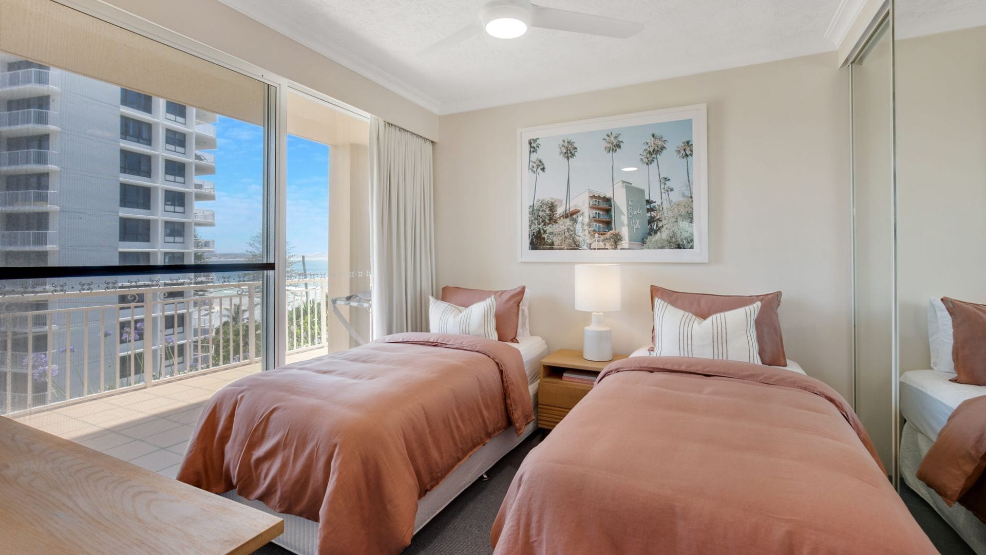Orion 2 - Beachfront Rainbow Bay Coolangatta - All Linen Supplied - Min. 3 night stays year round! — image 11