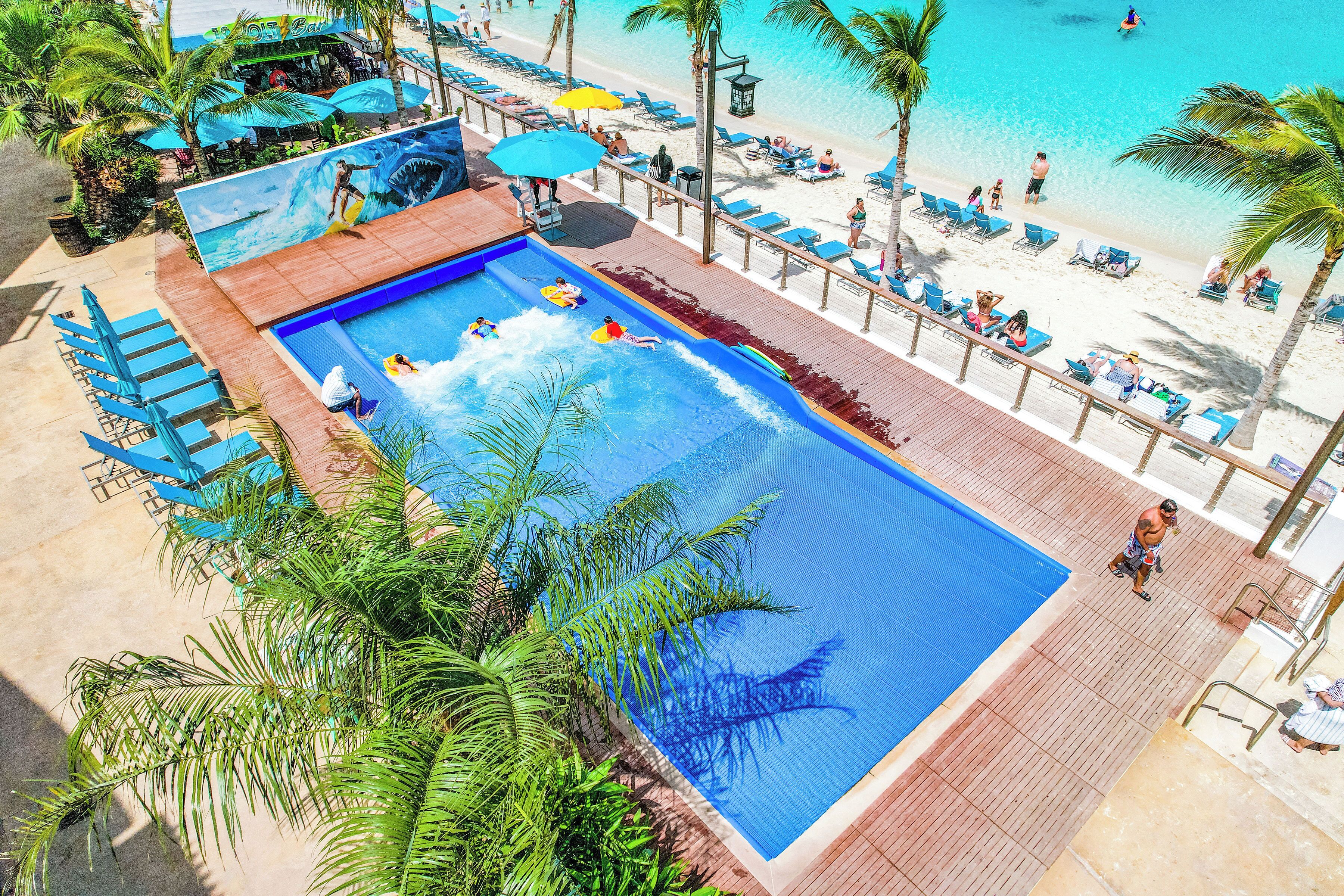 4 outdoor pools, open 7:00 AM to 8:00 PM, pool cabanas (surcharge)