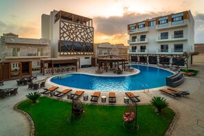 Indoor pool, outdoor pool - Belad Bond Resort (Salalah)