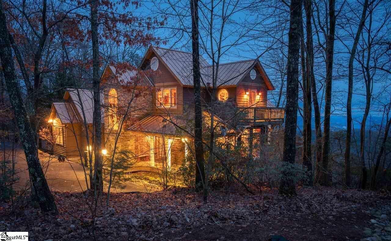 Mountain Luxury with Amazing Location and Views!  https://www.vrbo.com/2112798