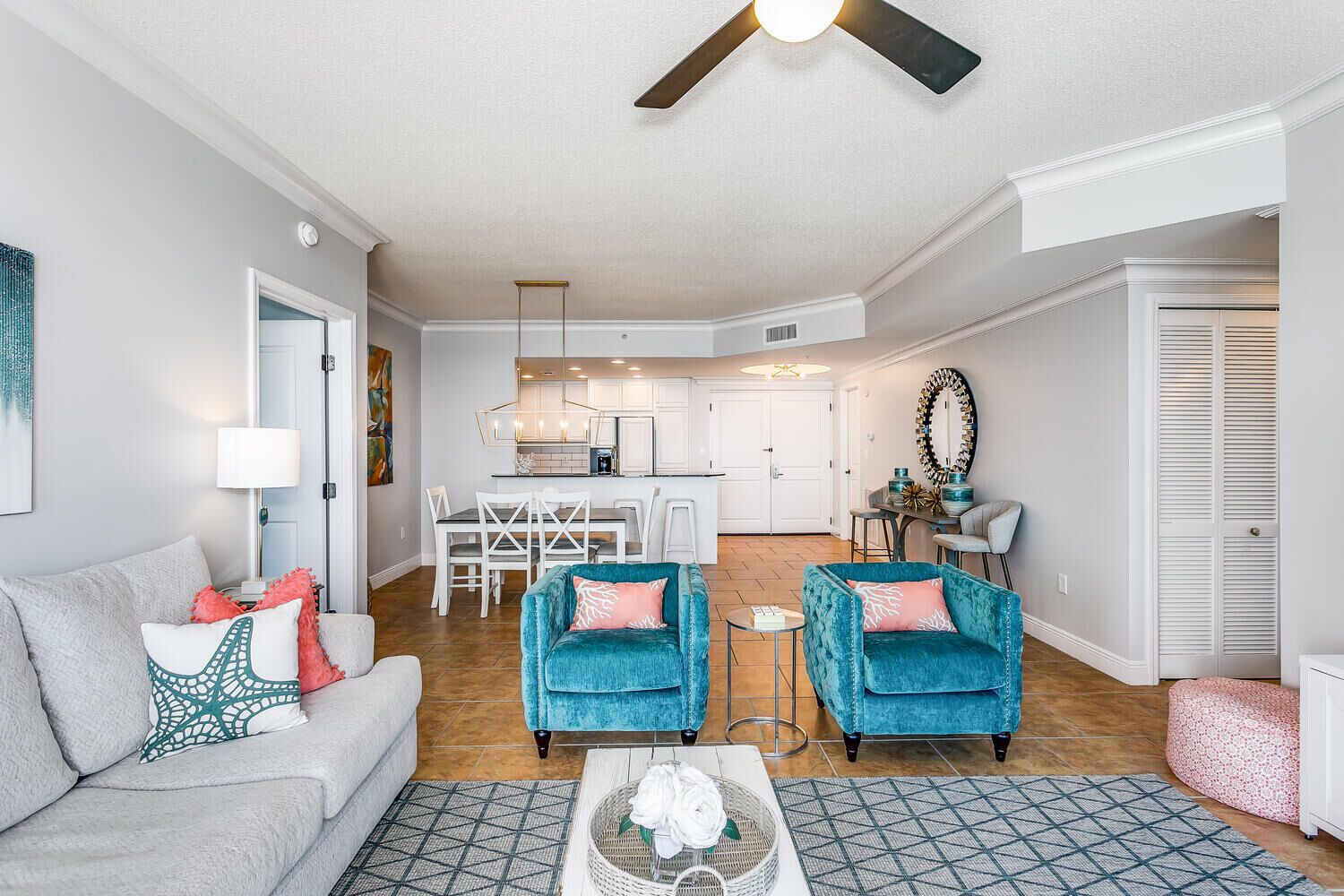 P5-0905 Island View in Tower 5 -Fall / Winter Rates available!