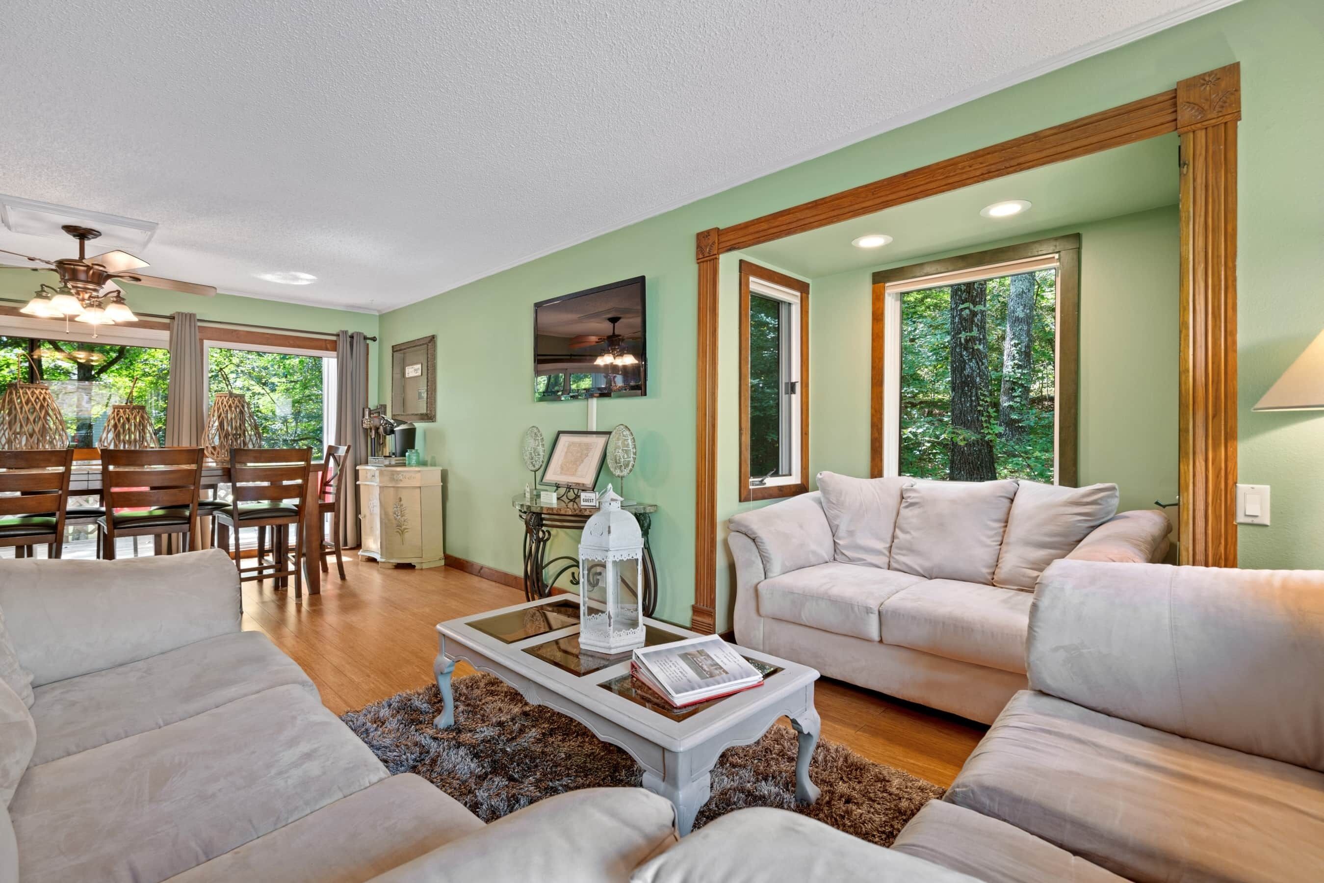 1 NACOZARI LANE HOT SPRINGS VILLAGE