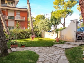 Property grounds - Lovely apartment for 4 guests with WIFI, TV and terrace (Sanremo)