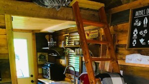 Coffee/tea maker, fridge, oven, stovetop -   Rustic Wilderness Cabin Retreat Private Forest Getaway in East Tennessee (Newport)