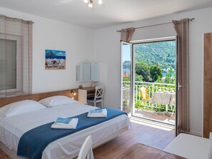 Wifi gratis y ropa de cama