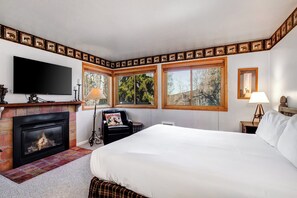 2 bedrooms, iron/ironing board, Internet, bed sheets