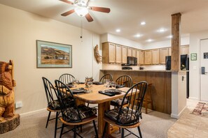 Dining - Managed by Park City Lodging-True Ski-In/Ski-Out to Park City Mountain Resort! (Park City)