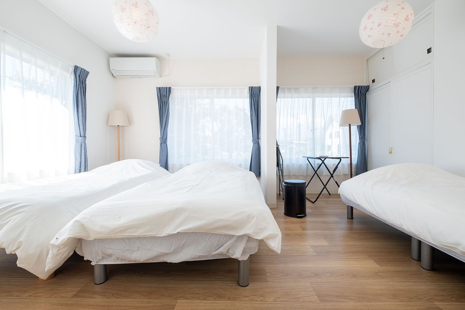 4 bedrooms, desk, iron/ironing board, free WiFi