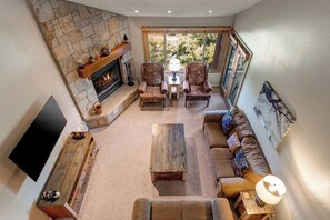 TV, fireplace, DVD player