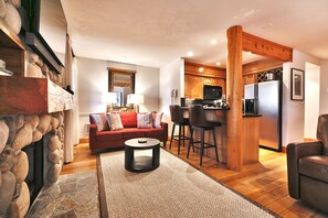 TV, fireplace, DVD player