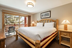 2 dormitorios, tabla de planchar con plancha, Internet y ropa de cama