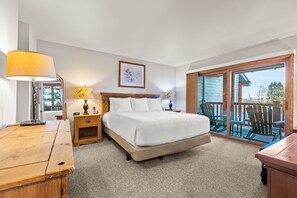 5 bedrooms, iron/ironing board, Internet, bed sheets