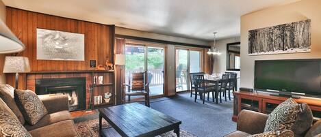 TV, fireplace, DVD player