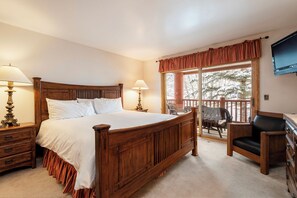 3 bedrooms, iron/ironing board, Internet, bed sheets