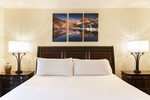 2 bedrooms, iron/ironing board, internet, bed sheets - True Ski-In/Ski-Out to Park City Mountain Resort! (Park City)