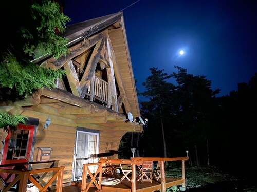 Reasonable price setting for the top of the mounta - Ise Forest Villa / Ise Mie