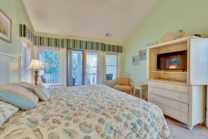 6 bedrooms, free WiFi, bed sheets - 4095 - Seas the Moment, Four Seasons home with private pool, community amenities, and more (Duck)