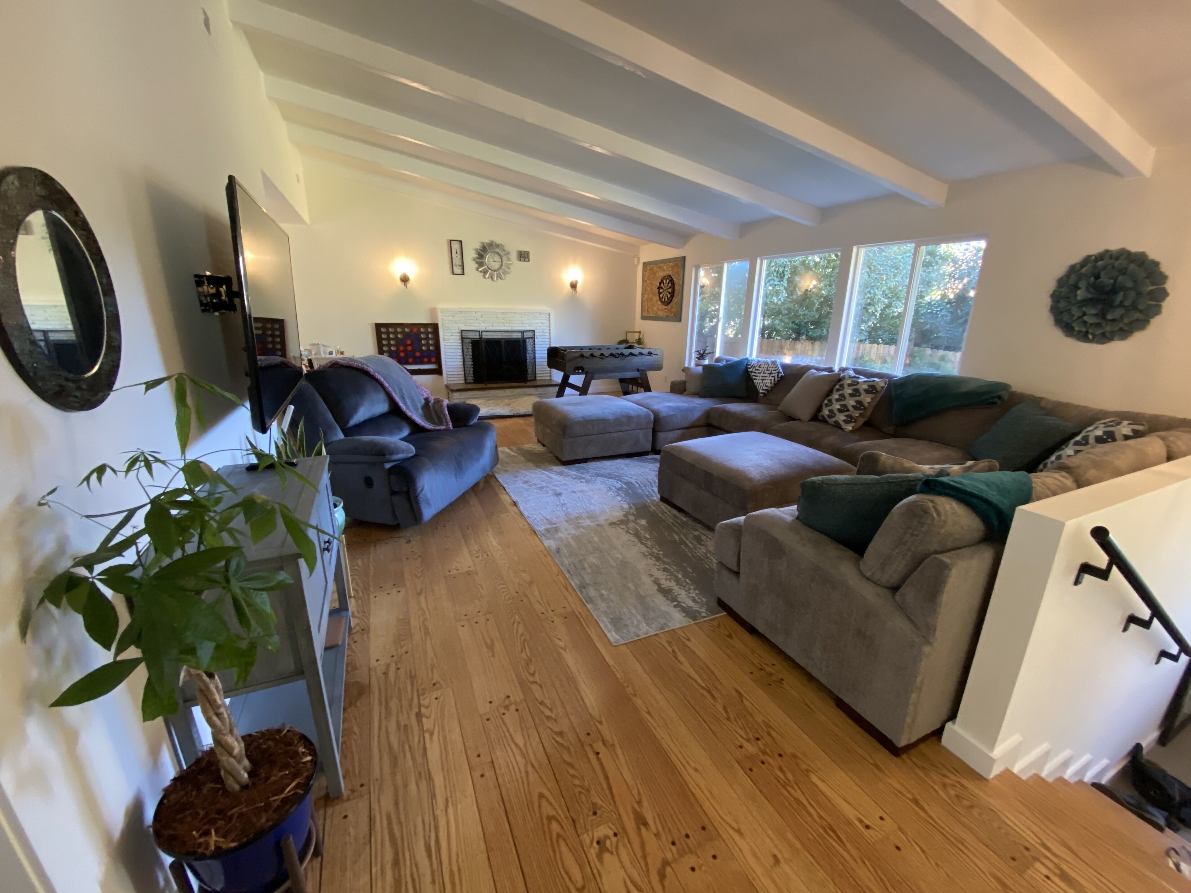 Spacious Family Friendly Retreat Near Wine Country