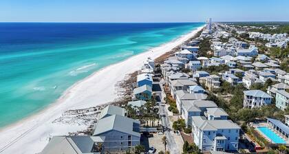 "Leeward II-8 Sand Angels" | Beachfront Condo | Newly Renovated | Beach Towels