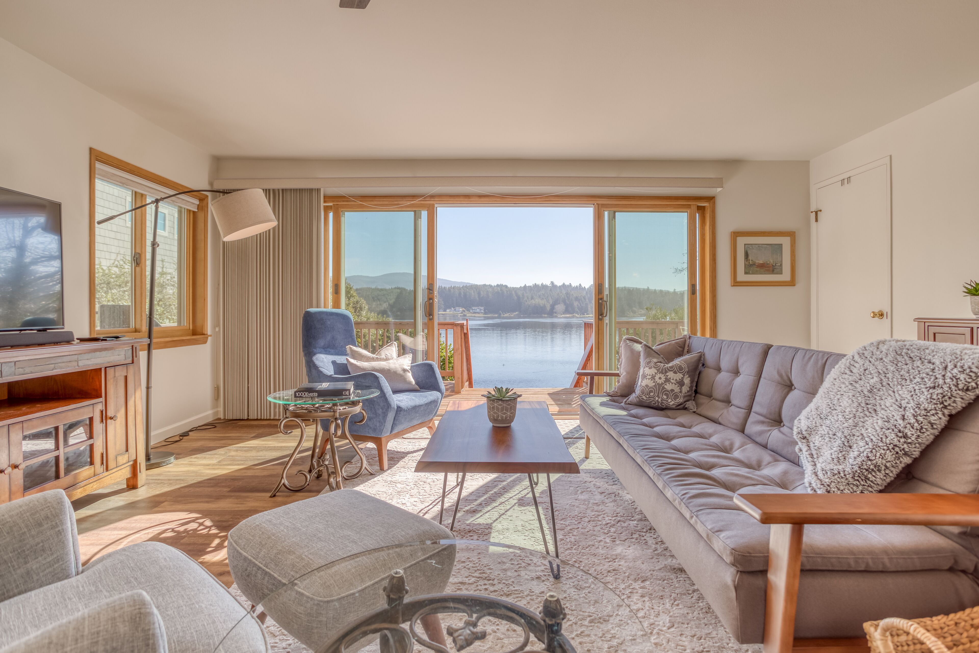 Modern Lakefront Home with Incredible Water Views, Next to Regatta Park