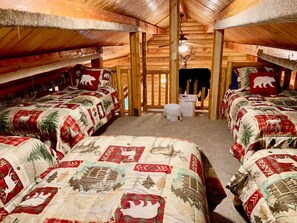5 habitaciones, cuna de viaje, wifi gratis y ropa de cama
