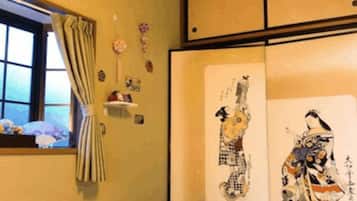 Apartment | 2 bedrooms, desk, iron/ironing board, free WiFi