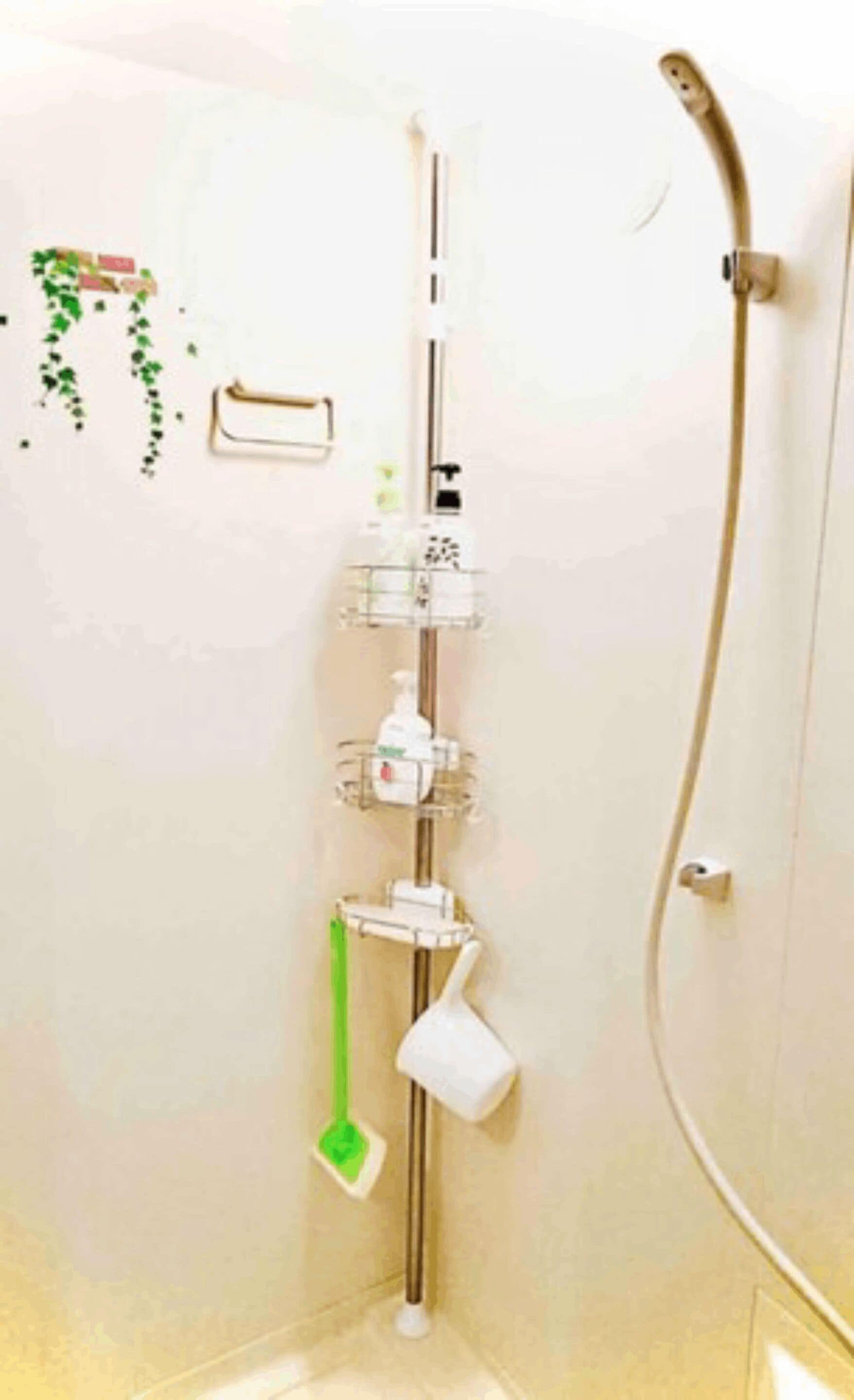 Apartment | Bathroom | Separate tub and shower, hair dryer, towels, soap