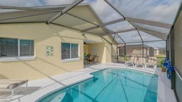 Villa, 4 Bedrooms | 4 bedrooms, individually decorated, individually furnished