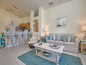Villa, 4 Bedrooms | Living room