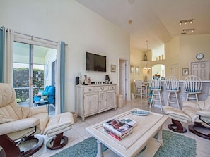 Villa, 4 Bedrooms | Living room