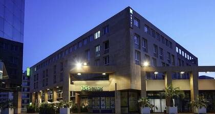 Ibis Styles Toulon Centre Port