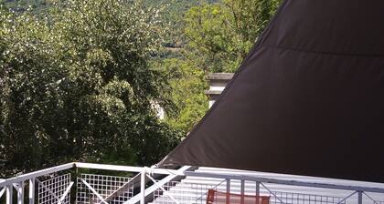 Nice renovated 110m2 apartment in village center house for 6 people