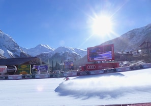 Snow and ski sports - Beautiful apartment for six, 50m from the World Cup track (Val-d'Isère)