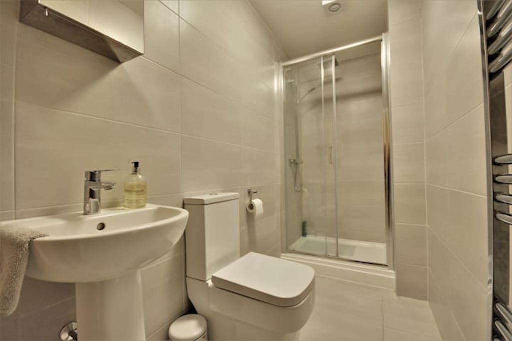 Boutique 2 bedroom town centre ground floor apartment