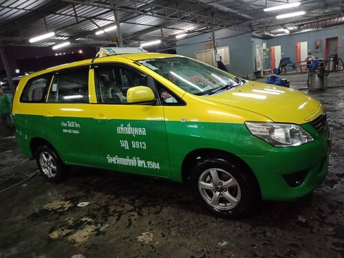 Impact Thunder Dome Service Taxi