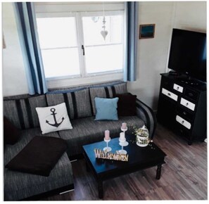 TV - Vacation home - Holiday home Haffglück (Ueckermünde)