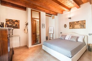 Apartment, 1 Bedroom, Patio